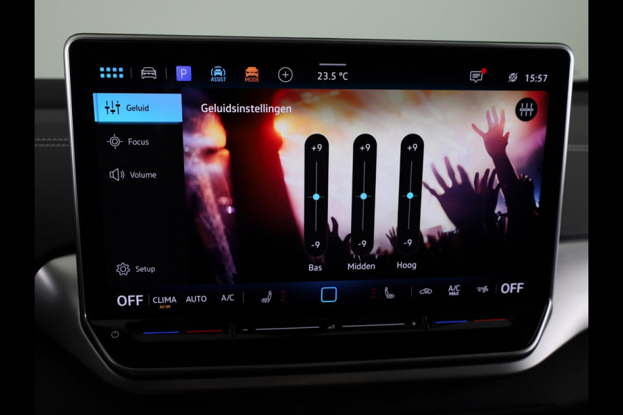 Volkswagen ID.5 Pro Business 77 kWh accu, 210 kW / 286 pk SUV Elek | 360 Camera | Led matrix | Navigatie | Elektrische Achterklep | Panoramdak | Stoelverwarming |