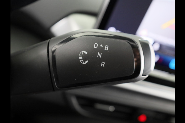 Volkswagen ID.5 Pro Business 77 kWh accu, 210 kW / 286 pk SUV Elek | 360 Camera | Led matrix | Navigatie | Elektrische Achterklep | Panoramdak | Stoelverwarming |