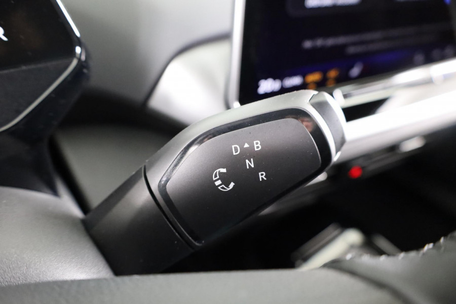 Volkswagen ID.4 Pro Business 77 kWh | Achteruitrijcamera | Led matrix | Navigatie | Elektrische Achterklep |