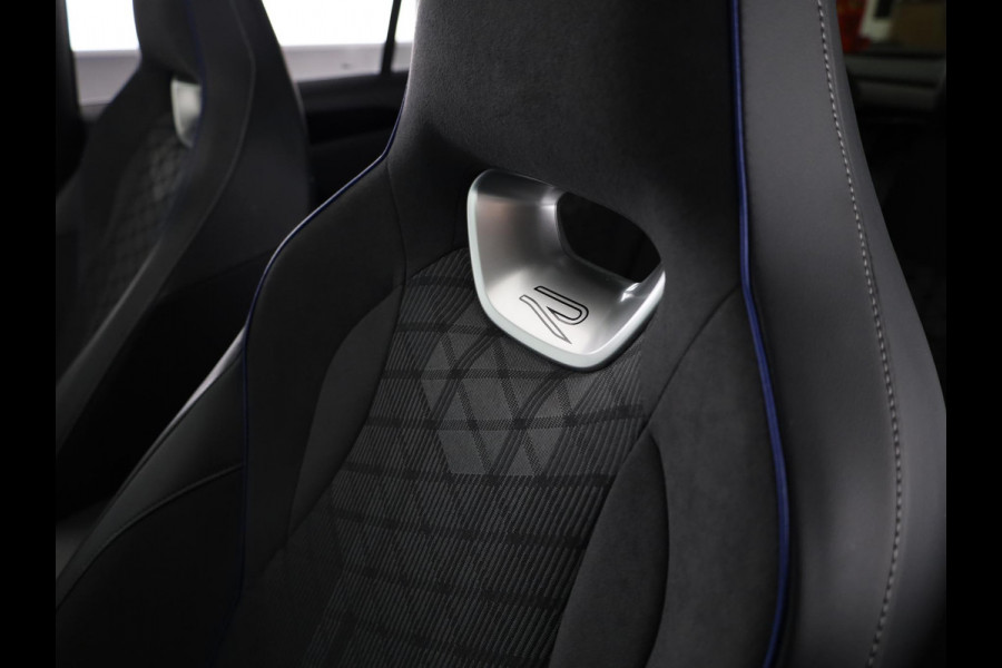 Volkswagen Tiguan 1.5 eHybrid R-Line Edition 204 PK PHEV | Panorama dak | Comfort pakket | Navigatie | Parkeer camera |