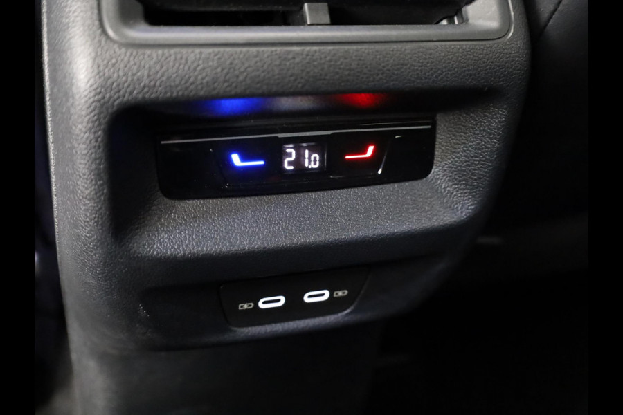 Volkswagen Tiguan 1.5 eHybrid R-Line Edition 204 PK PHEV | Panorama dak | Comfort pakket | Navigatie | Parkeer camera |