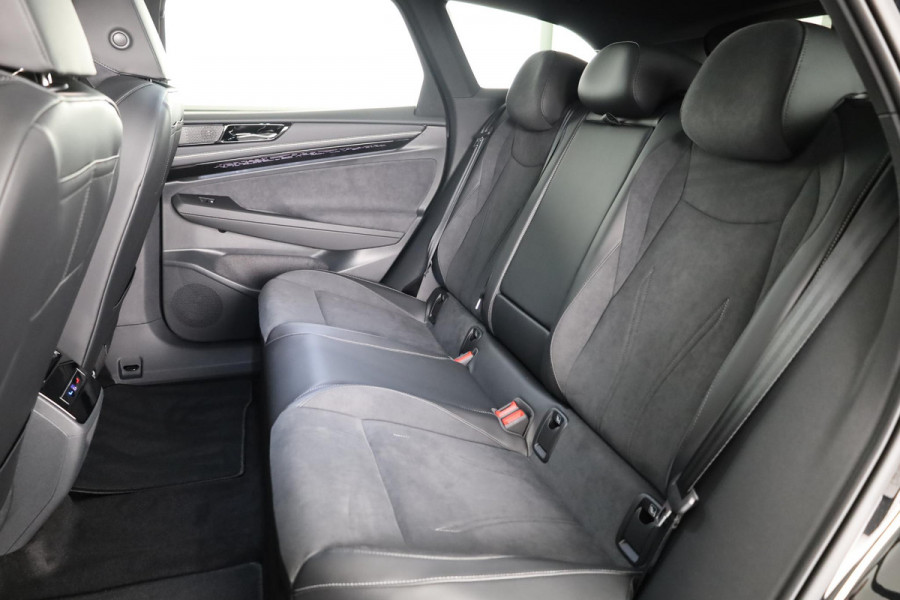 Volkswagen ID.7 Tourer Pro Limited Edition 77 kWh | Panoramadak | Head-Up Display | 360 Camera | Stoelverwarming |