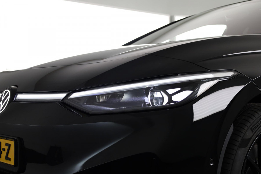Volkswagen ID.7 Tourer Pro Limited Edition 77 kWh | Panoramadak | Head-Up Display | 360 Camera | Stoelverwarming |