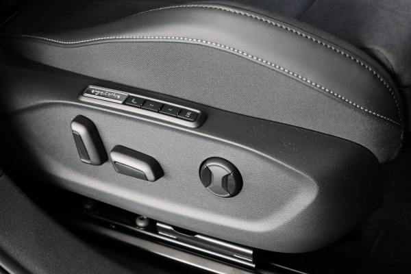 Volkswagen ID.7 Tourer Pro Limited Edition 77 kWh | Panoramadak | Head-Up Display | 360 Camera | Stoelverwarming |