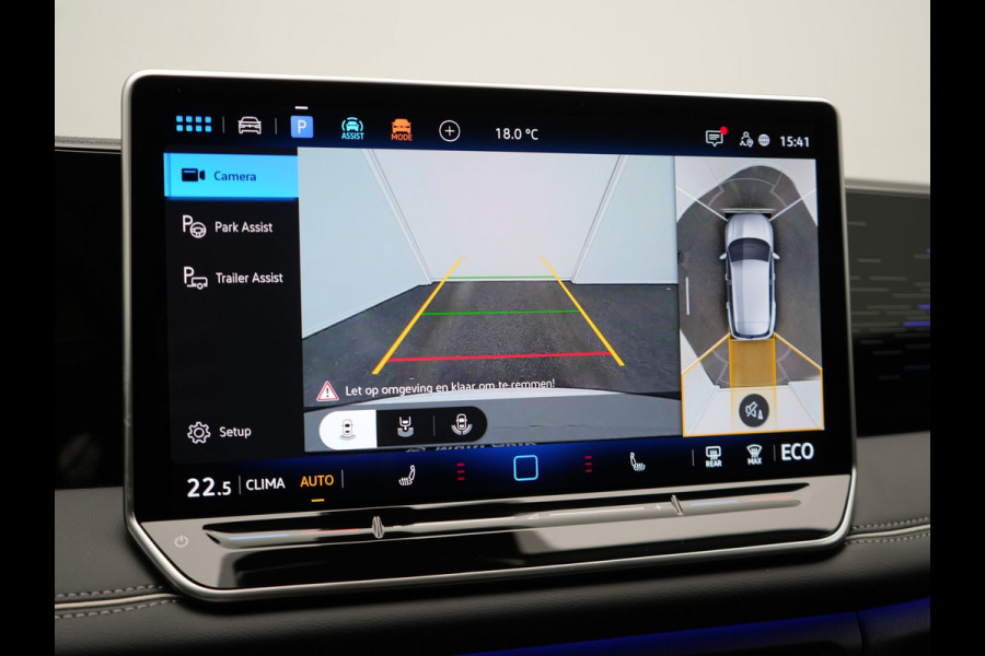 Volkswagen Tiguan 1.5 eHybrid Elegance PHEV 272pk Dealer O.H. | Trekhaak Af Fabriek | Adaptive Cruise | 360 Camera | Alcantara Sportstoelen Massage & Verwarmd | IQ Light | Stuur Verwarmd | Sfeerverlichting | Keyless | Blis | Virtual | Plug In Hybrid |