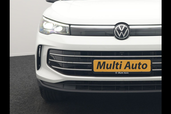 Volkswagen Tiguan 1.5 eHybrid Elegance PHEV 272pk Dealer O.H. | Trekhaak Af Fabriek | Adaptive Cruise | 360 Camera | Alcantara Sportstoelen Massage & Verwarmd | IQ Light | Stuur Verwarmd | Sfeerverlichting | Keyless | Blis | Virtual | Plug In Hybrid |