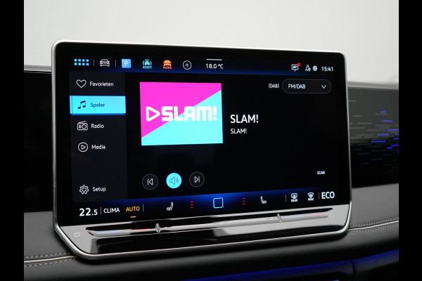 Volkswagen Tiguan 1.5 eHybrid Elegance PHEV 272pk Dealer O.H. | Trekhaak Af Fabriek | Adaptive Cruise | 360 Camera | Alcantara Sportstoelen Massage & Verwarmd | IQ Light | Stuur Verwarmd | Sfeerverlichting | Keyless | Blis | Virtual | Plug In Hybrid |