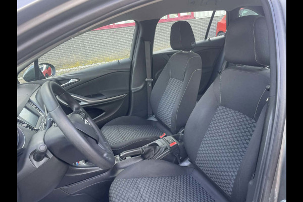 Opel Astra Sports Tourer 1.2 Business Edition