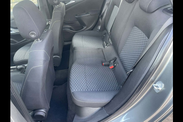 Opel Astra Sports Tourer 1.2 Business Edition