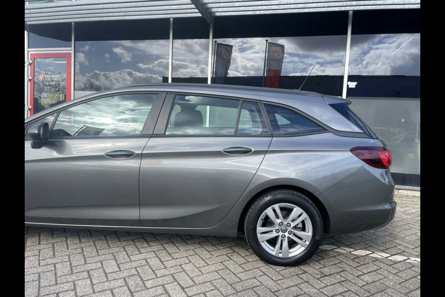 Opel Astra Sports Tourer 1.2 Business Edition
