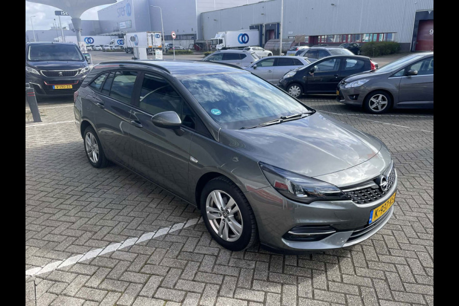 Opel Astra Sports Tourer 1.2 Business Edition