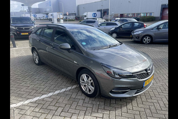 Opel Astra Sports Tourer 1.2 Business Edition