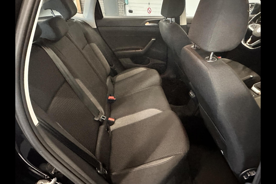 Volkswagen Polo 1.0 TSI Life Navigatie Apple Carplay/Android Auto Cruise Control Virual Cokpit Full Led Lichtmetalen velgen Airco