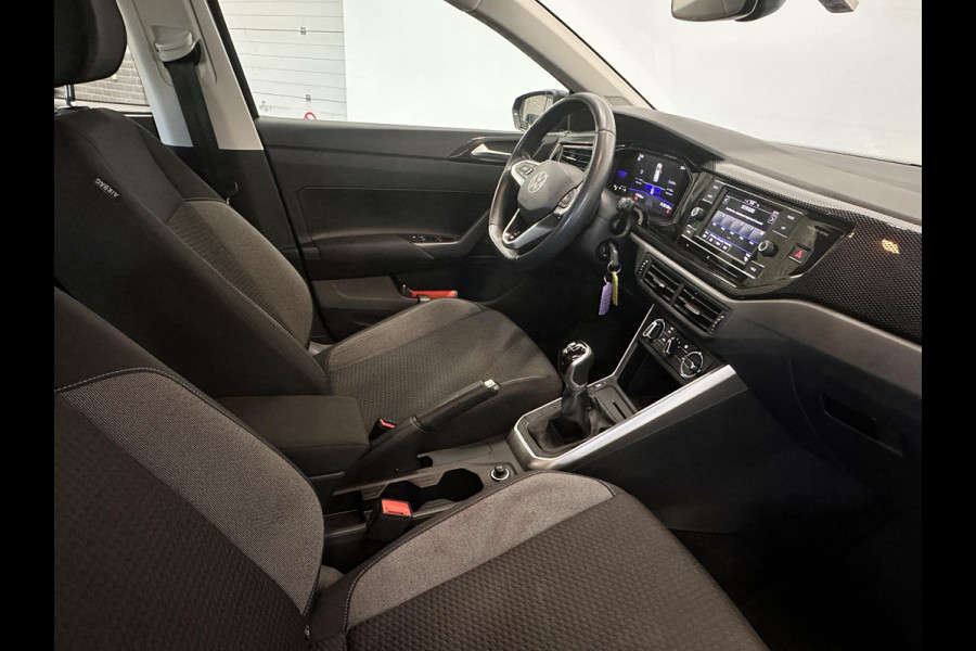 Volkswagen Polo 1.0 TSI Life Navigatie Apple Carplay/Android Auto Cruise Control Virual Cokpit Full Led Lichtmetalen velgen Airco