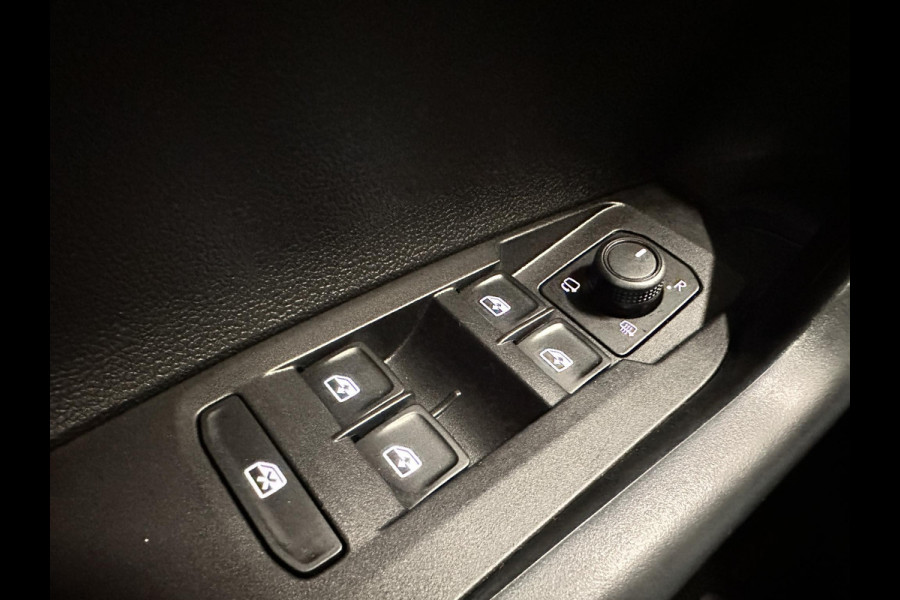 Volkswagen Polo 1.0 TSI Life Navigatie Apple Carplay/Android Auto Cruise Control Virual Cokpit Full Led Lichtmetalen velgen Airco