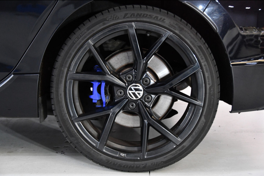 Volkswagen Golf 2.0 TSI R 4Motion Performance*AKra*Blindspot*Leder*Pano