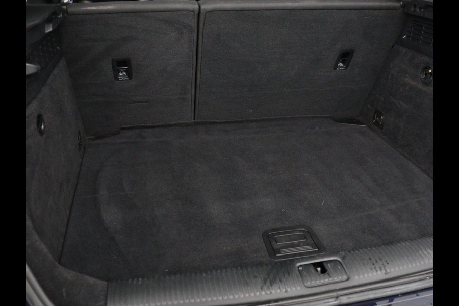 Audi A3 30 TFSI Sport | Sportstoelen | Full LED | Navigatie | Parkeerhulp | Climate control | Bluetooth | 17'' | Cruise control