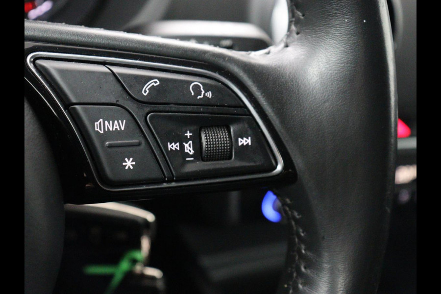 Audi A3 30 TFSI Sport | Sportstoelen | Full LED | Navigatie | Parkeerhulp | Climate control | Bluetooth | 17'' | Cruise control