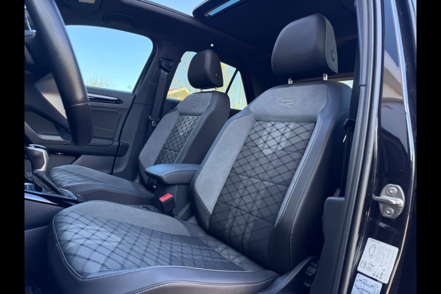 Volkswagen T-Roc 1.5 TSI R-Line Business Pano/AppleCarplay