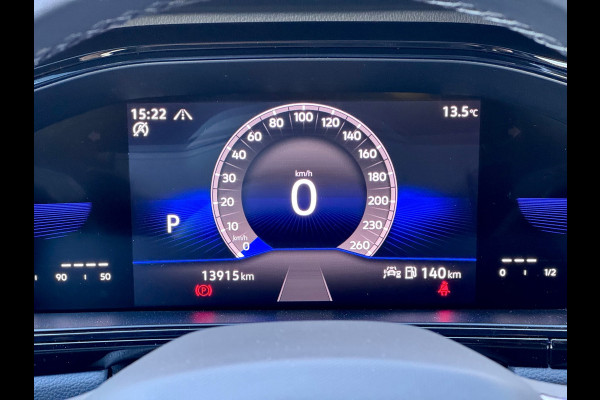 Volkswagen T-Roc 1.5 TSI R-Line Business Pano/AppleCarplay