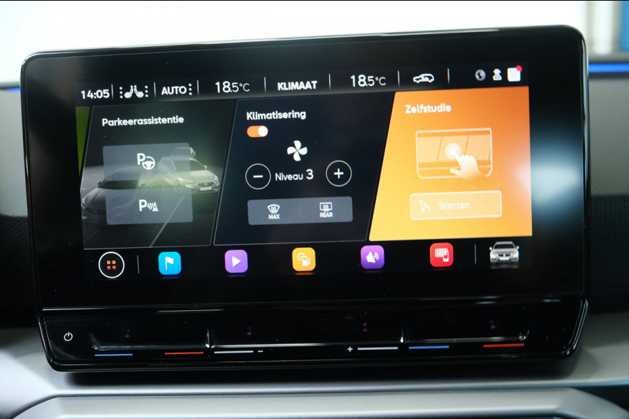 Seat Leon Sportstourer 1.5 eTSI FR Business Intense Automaat - N.A.P. Airco, Cruise, Virtual Display, Camera, PDC.