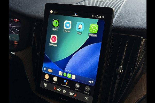 Volvo XC60 2.0 T6 AWD ULTRA DARK NW MODEL ELEK.TREKHAAK HARMAN KARDON HEADUP 360.CAM LEER SCHUIFDAK PHEV Plug in Hybrid ✅ Top Auto's Wijchen ,  Altijd een Ruim aanbod van Volvo's i  BUSINESS / CORE / BRIGHT / DARK / ULTRA DARK / PLUS DARK / BLACK EDITION  / ESSENTIAL / T6 / T8 ✅