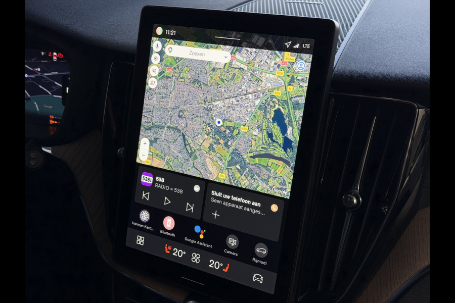 Volvo XC60 2.0 T6 AWD ULTRA DARK NW MODEL ELEK.TREKHAAK HARMAN KARDON HEADUP 360.CAM LEER SCHUIFDAK PHEV Plug in Hybrid ✅ Top Auto's Wijchen ,  Altijd een Ruim aanbod van Volvo's i  BUSINESS / CORE / BRIGHT / DARK / ULTRA DARK / PLUS DARK / BLACK EDITION  / ESSENTIAL / T6 / T8 ✅