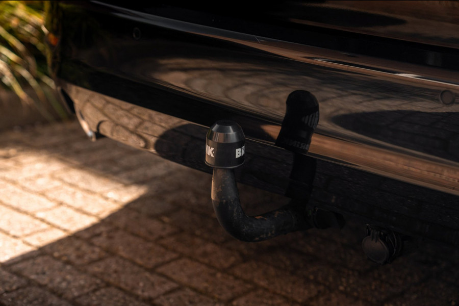 BMW 3 Serie Touring 320d Executive Edition Trekhaak