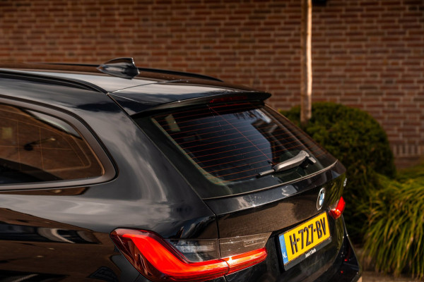 BMW 3 Serie Touring 320d Executive Edition Trekhaak