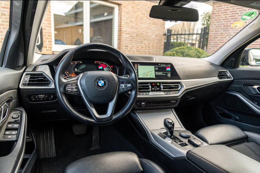 BMW 3 Serie Touring 320d Executive Edition Trekhaak