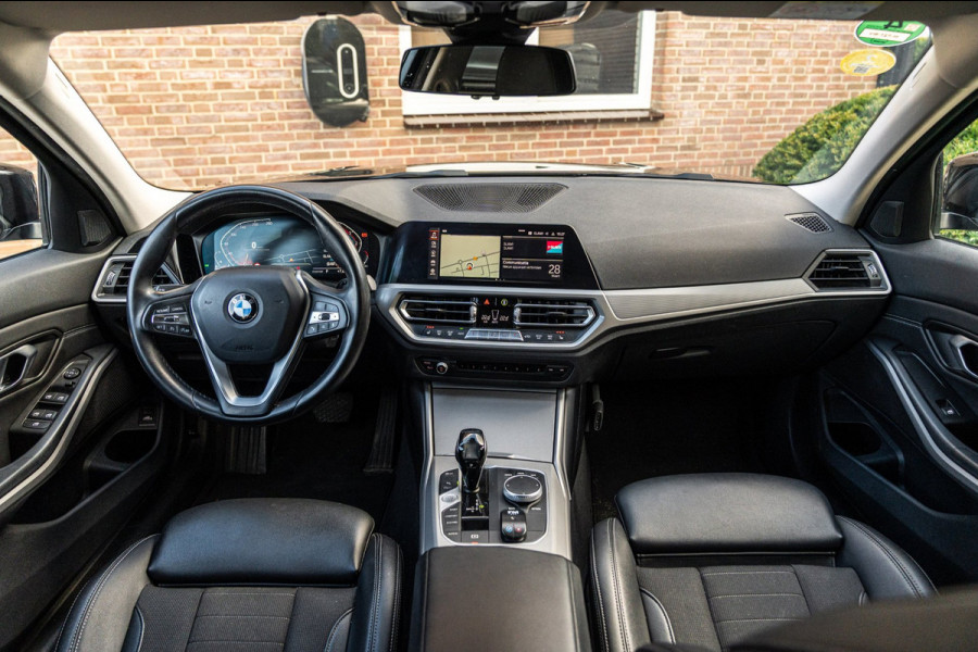 BMW 3 Serie Touring 320d Executive Edition Trekhaak