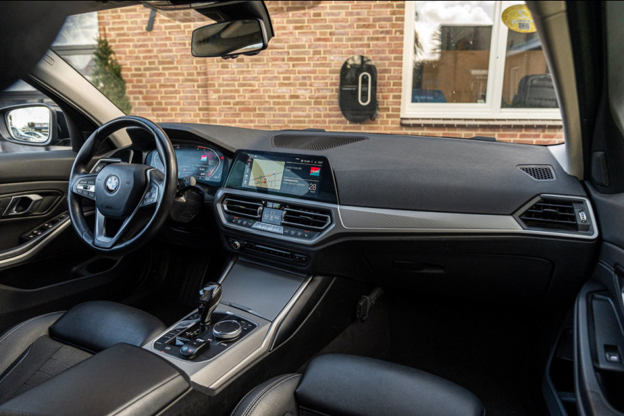 BMW 3 Serie Touring 320d Executive Edition Trekhaak