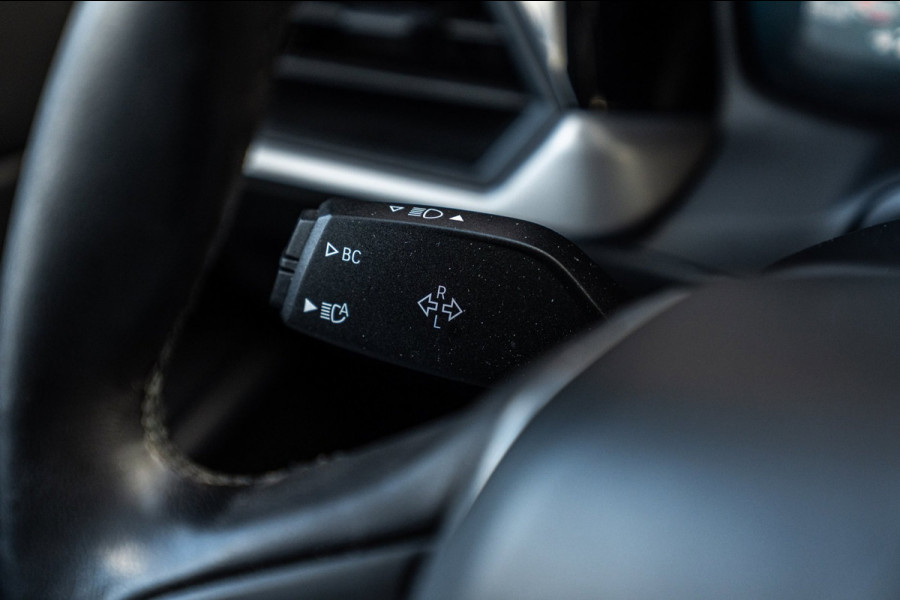 BMW 3 Serie Touring 320d Executive Edition Trekhaak