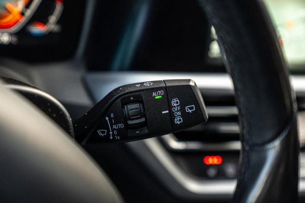 BMW 3 Serie Touring 320d Executive Edition Trekhaak