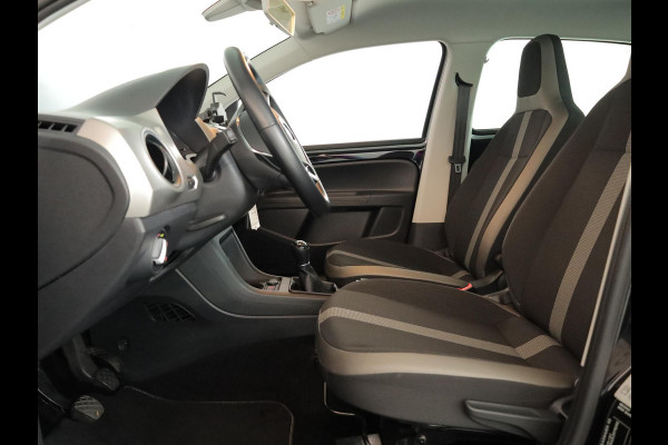 Volkswagen up! 1.0 BMT high up! 60pk| airco | Parksensors| 15' LM-velgen| navi via telefoon
