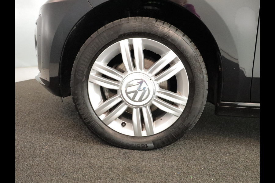 Volkswagen up! 1.0 BMT high up! 60pk| airco | Parksensors| 15' LM-velgen| navi via telefoon