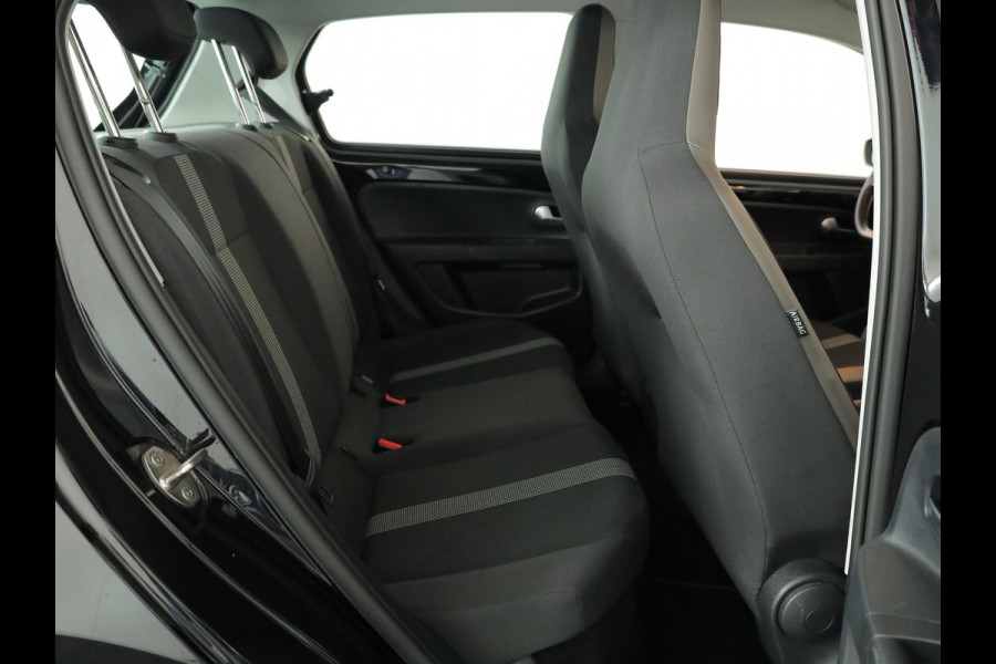 Volkswagen up! 1.0 BMT high up! 60pk| airco | Parksensors| 15' LM-velgen| navi via telefoon
