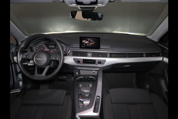 Audi A4 Avant 35 TFSI Sport Lease Edition 150pk | Navigatie | 17 inch Lichtmetalen velgen | Climatronic |   Sportstoelen | Parkeersensoren achter