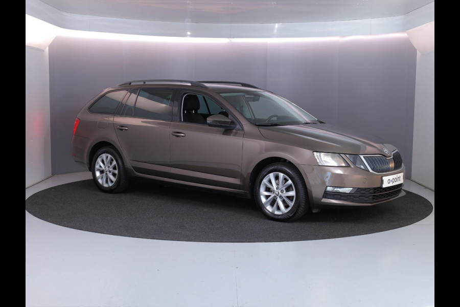 Škoda Octavia Combi 1.0 TSI Greentech Ambition Business 115pk 6bak| trekhaak| navigatie| LM-velgen| Parksensors achter