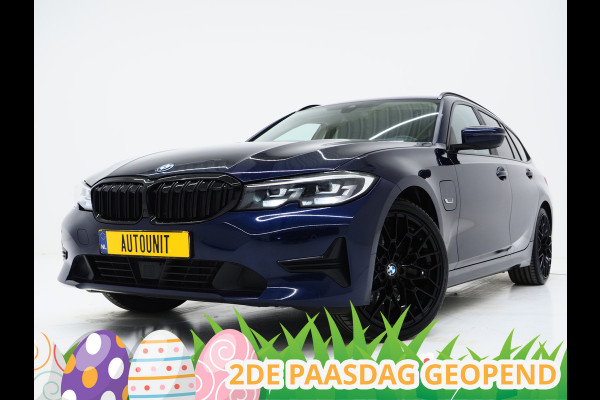 BMW 3 Serie Touring 320e Shadow Line | Trekhaak | Adaptive Cruise | Memory | Stoelverwarming | PDC | Dodehoek | Carplay