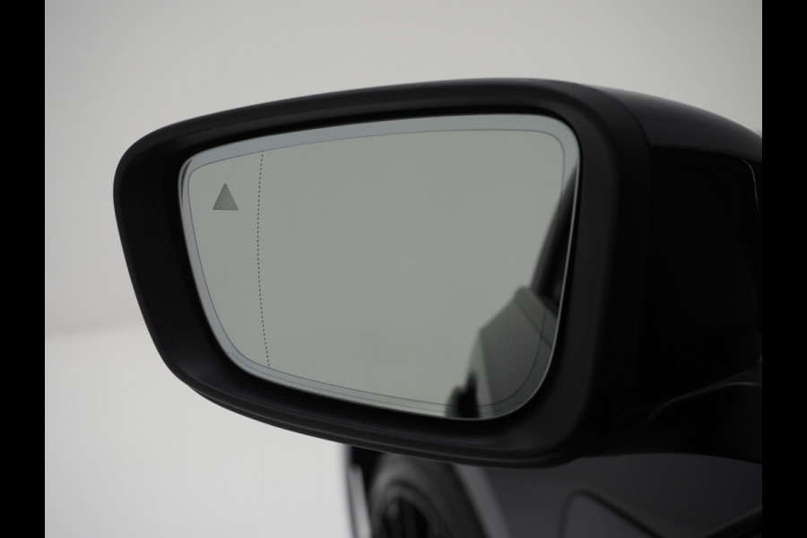 BMW 3 Serie Touring 320e Shadow Line | Trekhaak | Adaptive Cruise | Memory | Stoelverwarming | PDC | Dodehoek | Carplay