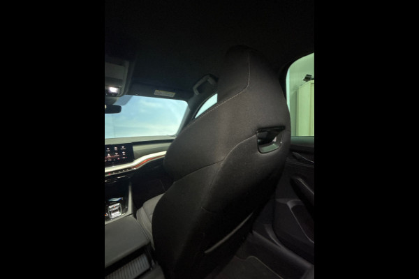 Škoda Octavia Combi 1.0 e-TSI Sport Business Navi | Clima | Cruise | PDC | Trekhaak