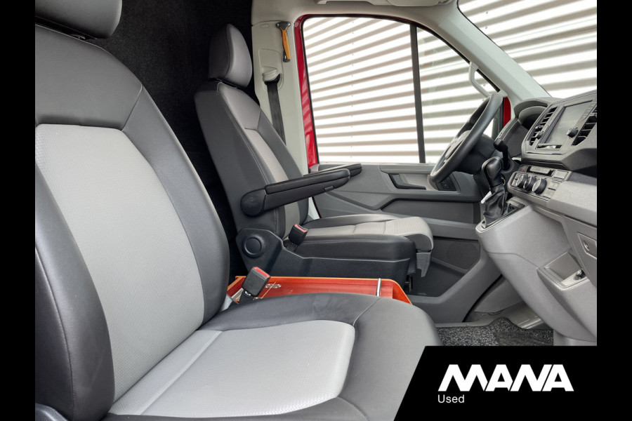 Volkswagen Crafter 35 2.0TDI 177PK L3H3 Highline Automaat Trekhaak Carplay Camera Vooruitverwarming