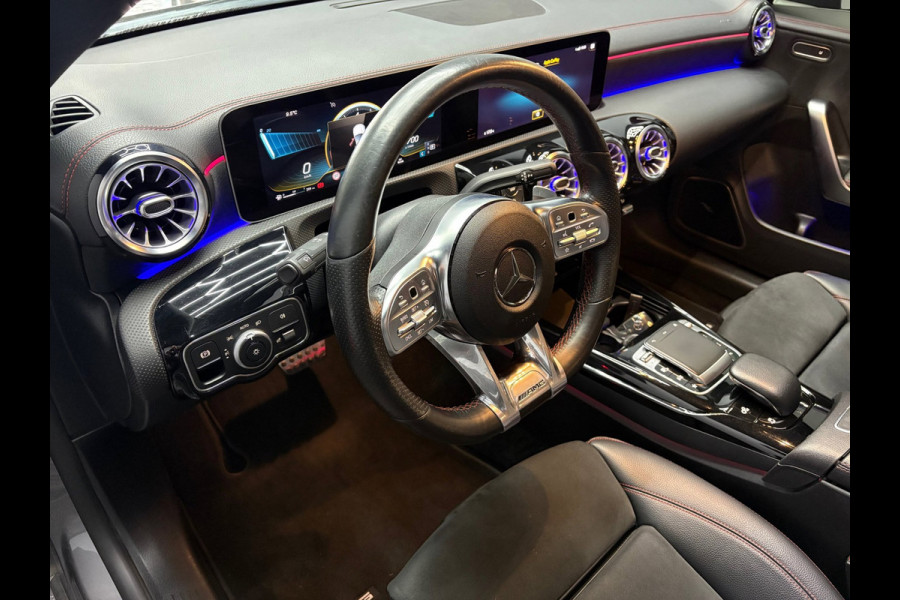 Mercedes-Benz CLA-Klasse AMG 35 4MATIC Premium Plus