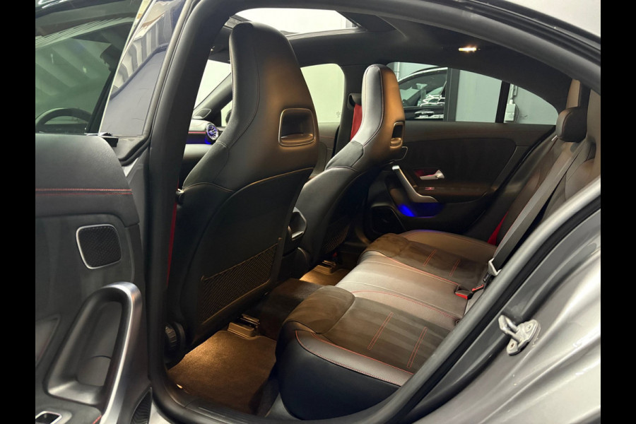 Mercedes-Benz CLA-Klasse AMG 35 4MATIC Premium Plus