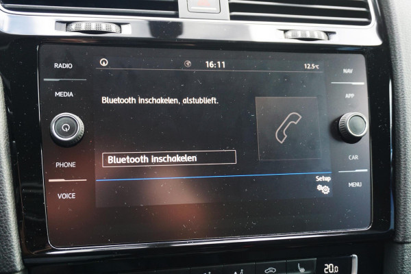 Volkswagen Golf 1.0 TSI 110PK Highline/19 Inch/Liefhebbersauto!!/ Moet gezien worden!!