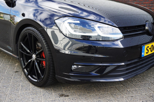 Volkswagen Golf 1.0 TSI 110PK Highline/19 Inch/Liefhebbersauto!!/ Moet gezien worden!!