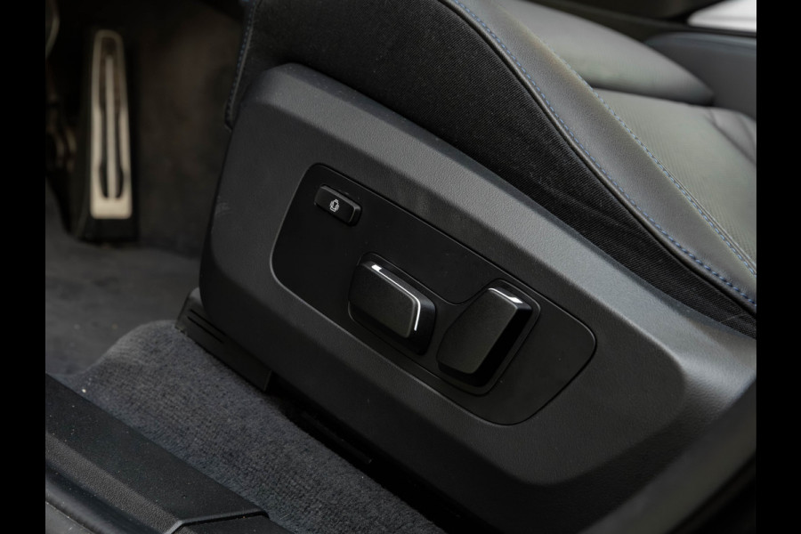 BMW X3 30e xDrive M-Sport - Pano - Trekhaak - ACC - Memoryzetel