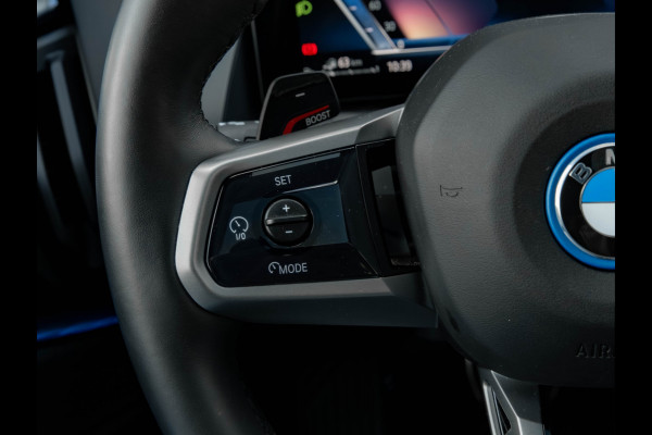 BMW X3 30e xDrive M-Sport - Pano - Trekhaak - ACC - Memoryzetel