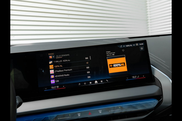 BMW X3 30e xDrive M-Sport - Pano - Trekhaak - ACC - Memoryzetel